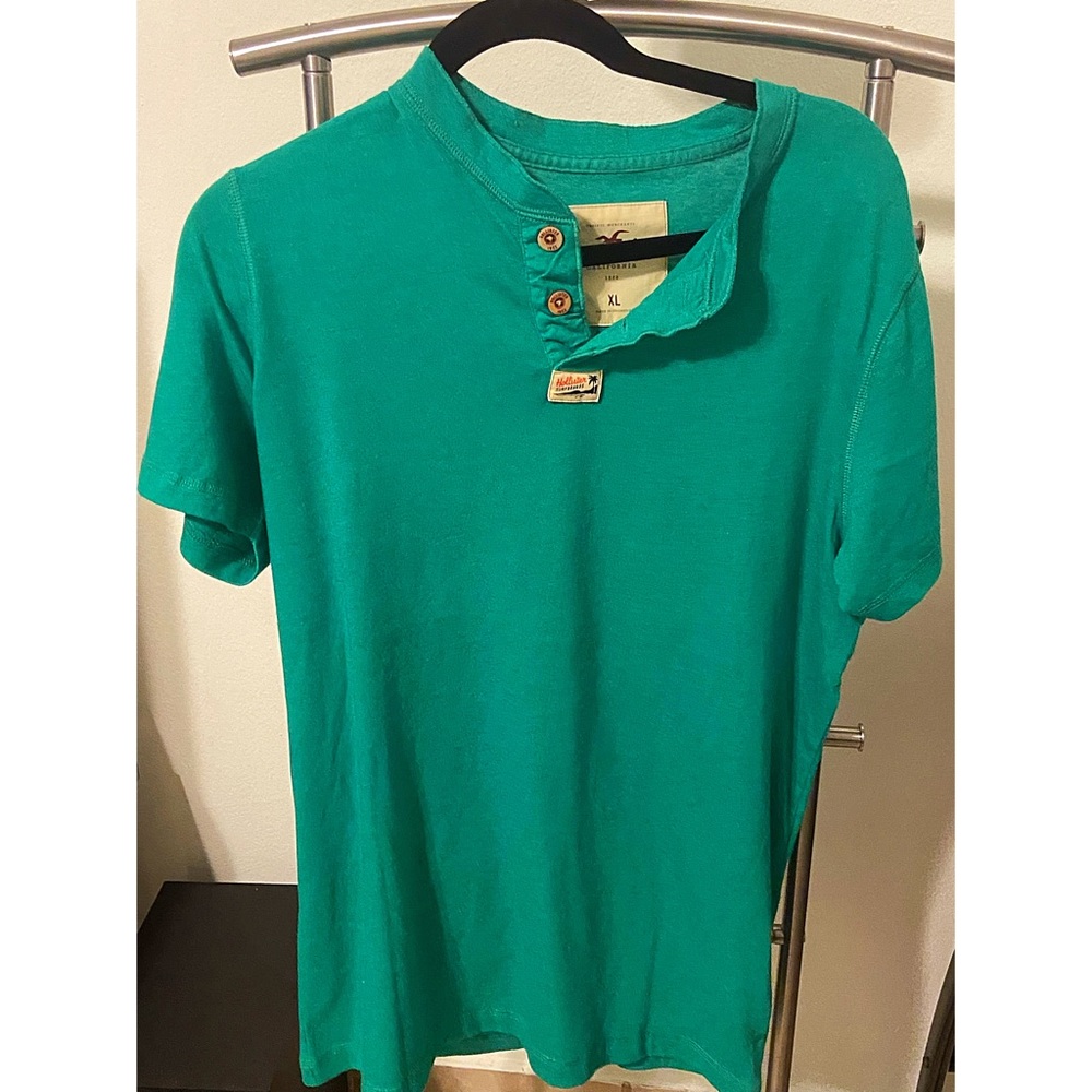 Hollister Mens T shirt
